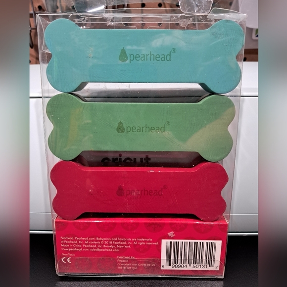 Pet Photo Stands - Picture 3 of 7